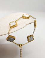 dual_black_and_white_clover_leaf_bracelet_elegant_gift_for_her_montreal_biya_accessoires