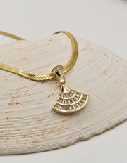 gold fan pendant necklace on snake chain with cubic zirconia stones, elegant pendant necklace for women canada