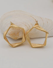 gold hexagon wire earrings canada earrings for women minimalist montreal jewellery trendy geometric style gift for her jewelry