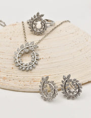 silver luxe leaf swirl sparkle set ring and pendant, circle pendant necklace canada, elegant jewellery set for women