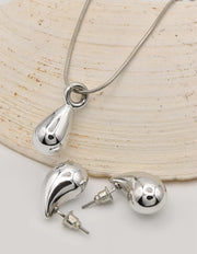 ift_for_her_jewelry_silver_teardrop_necklace_and_matching_earrings_set